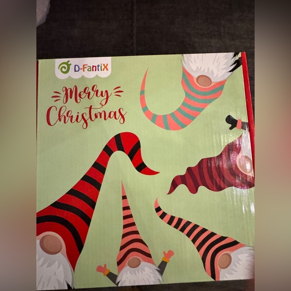 New in box Gnome Christmas Tree topper - Picture 4 of 4